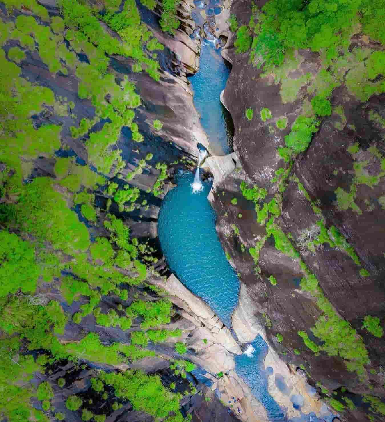 Pahanthudawa Waterfall