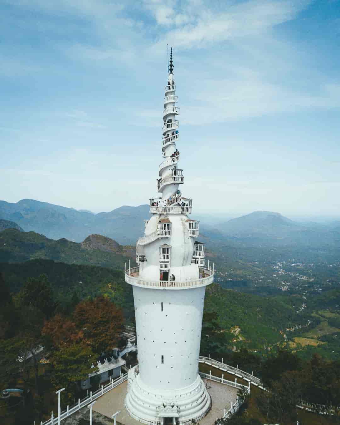 Ambuluwawa Tower