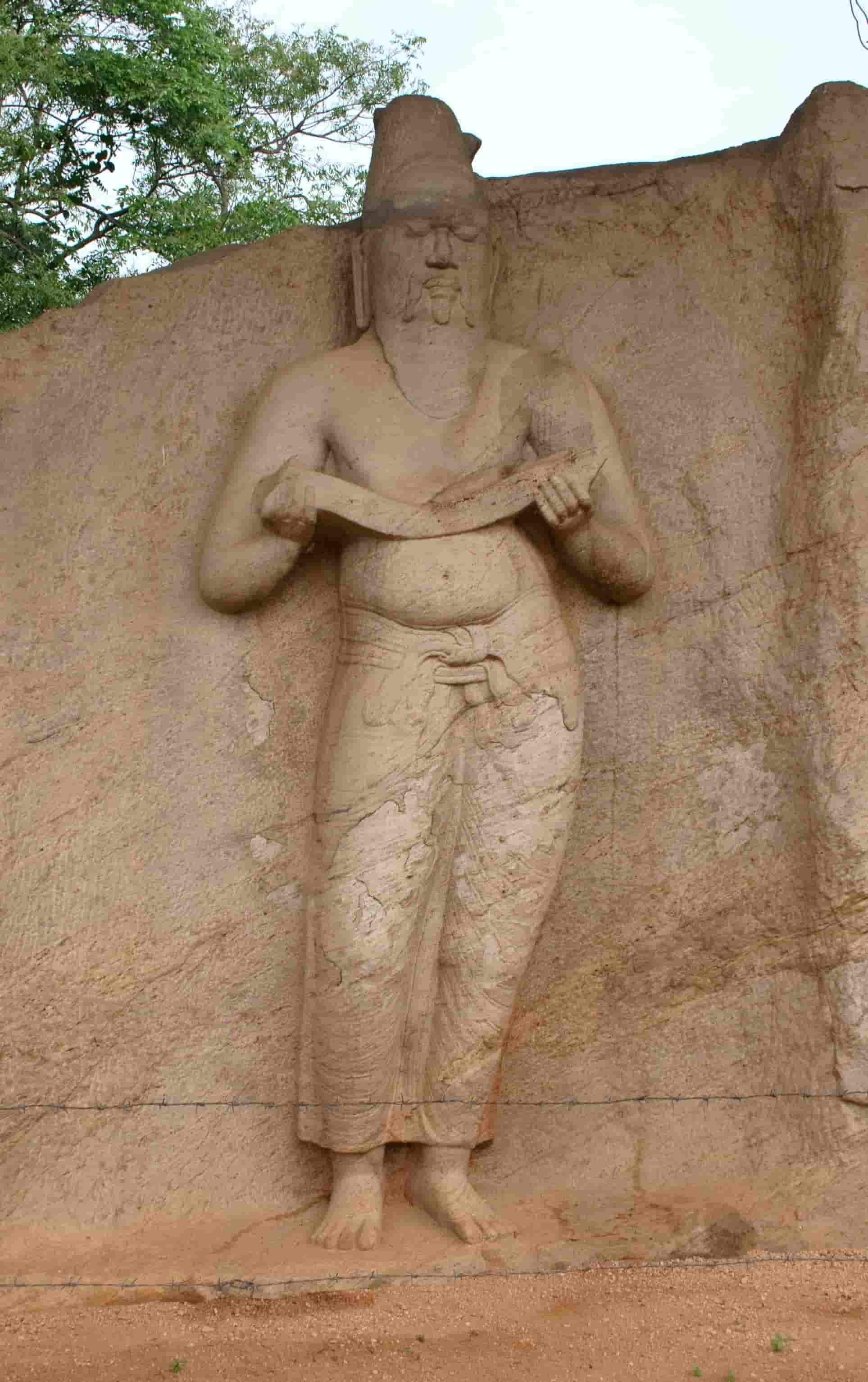 Statue of Parakramabhahu